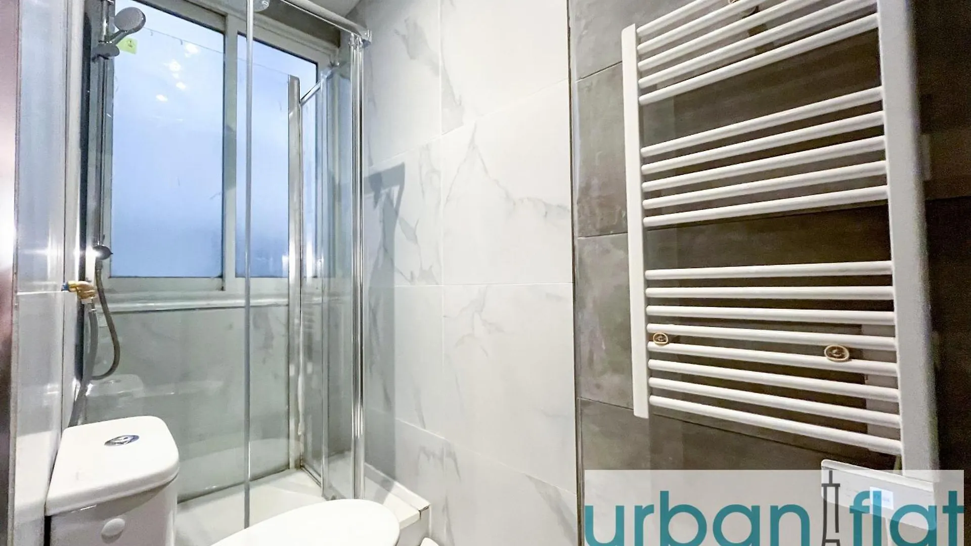 Apartment Urban Flat 89 - Charming 3 Bedroom Flat In Paris